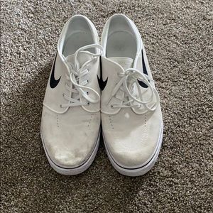 Nike SB Janowski Suede Skate Shoes Size 13